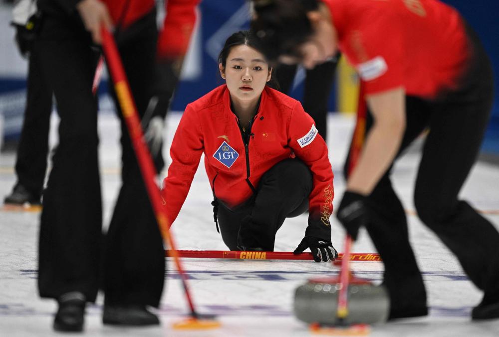 虎扑体育官方：多支球队时隔多年打入欧战8强，欧联杯八强名单出炉.